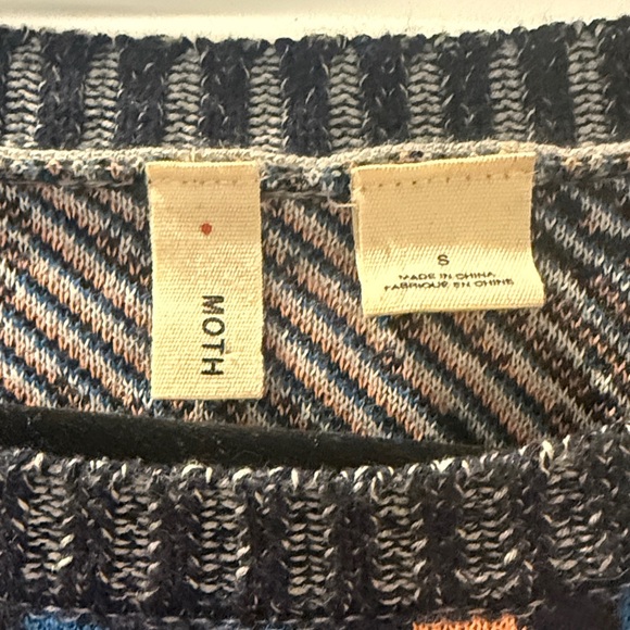 Moth Patterned Sweater - Picture 2 of 5